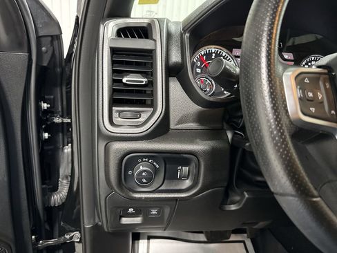 Used 2025 RAM 1500 Classic Warlock image 18