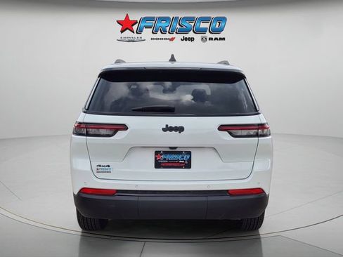 Used 2025 Jeep Grand Cherokee L Altitude AWD/4WD image 6