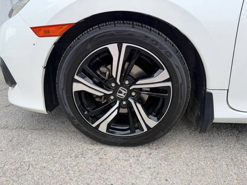 Used 2016 Honda Civic Touring image 25