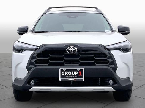 New 2026 Toyota Corolla Cross XLE FWD image 3