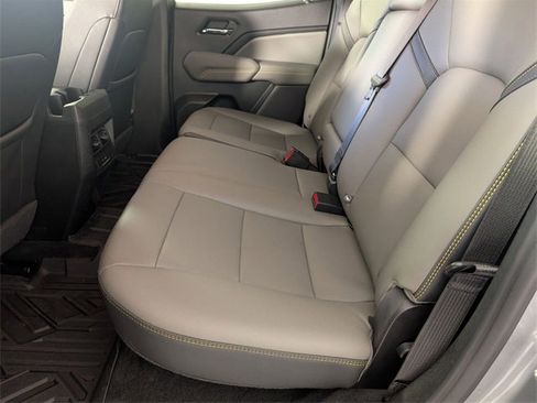 Certified 2024 Chevrolet Colorado ZR2 w/ ZR2 Convenience Package III image 28