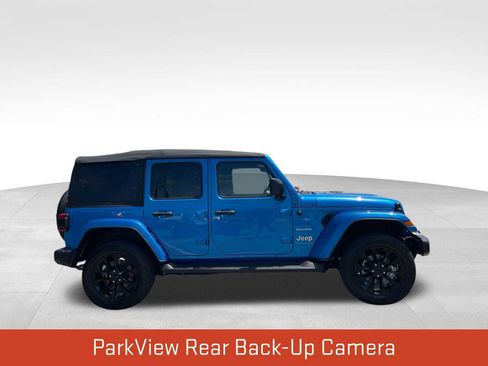 Used 2023 Jeep Wrangler Unlimited Sahara w/ Cold Weather Group AWD/4WD image 4