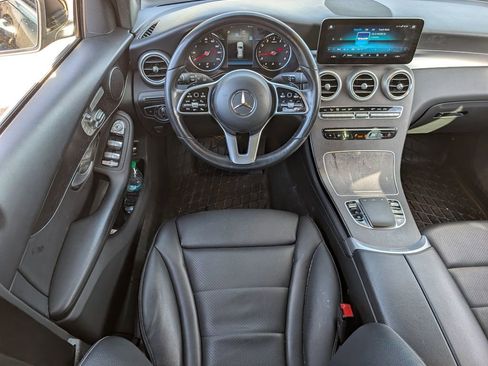 Used 2022 Mercedes-Benz GLC 300 4MATIC image 22