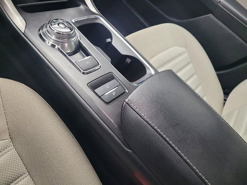 Used 2018 Ford Fusion S FWD image 26