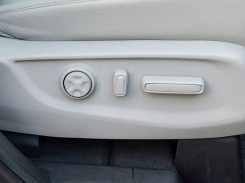 Used 2023 Honda Odyssey Touring image 40
