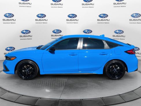 Used 2022 Honda Civic Sport image 2