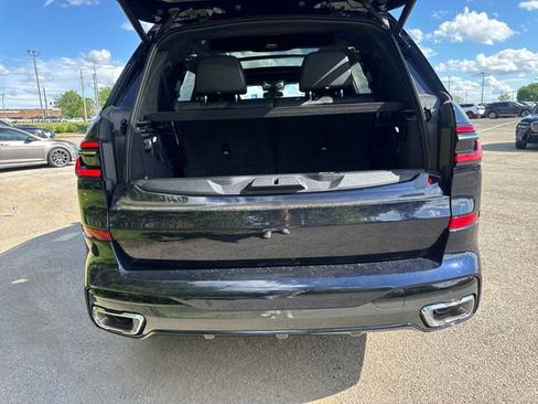 New 2026 BMW X7 xDrive40i w/ M Sport Package AWD/4WD image 24