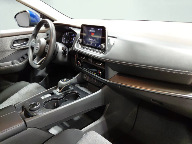 Used 2023 Nissan Rogue SV AWD/4WD image 15