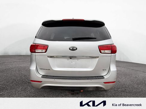 Used 2015 Kia Sedona SX image 4