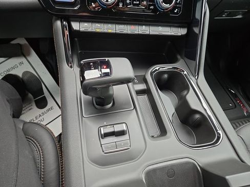 New 2026 GMC Sierra 1500 AT4 w/ Technology Package AWD/4WD image 22