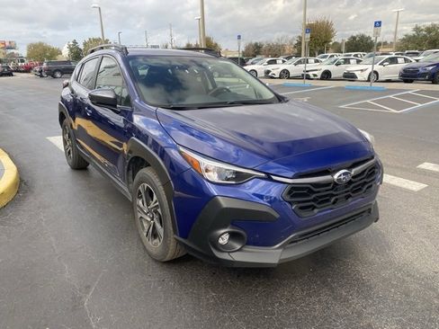 Used 2024 Subaru Crosstrek 2.0i Premium image 2