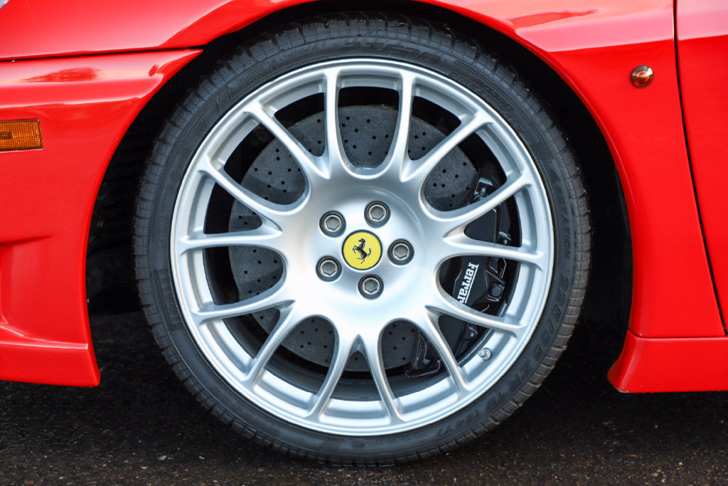 Used 2004 Ferrari 360 Challenge Stradale RWD image 18