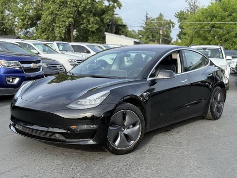 Used 2018 Tesla Model 3 Long Range RWD image 4