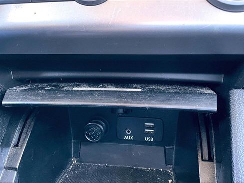 Used 2016 Subaru Outback 2.5i Limited image 12