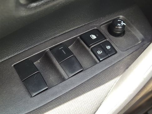 Used 2024 Toyota Corolla LE FWD image 19