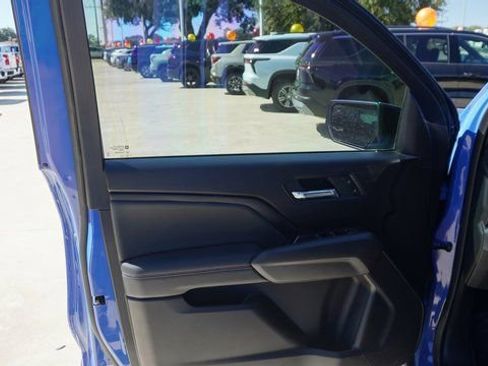 New 2025 GMC Canyon Elevation image 14