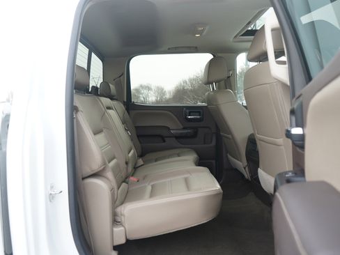 Used 2016 GMC Sierra 2500 Denali w/ Driver Alert Package image 12