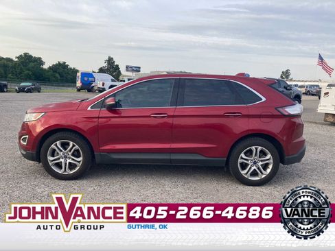 Used 2016 Ford Edge Titanium w/ Equipment Group 302A FWD image 2
