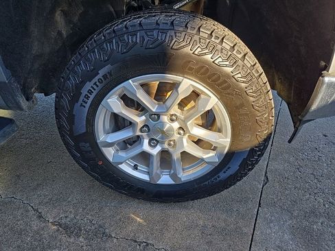 Used 2024 Chevrolet Silverado 1500 LT w/ Max Trailering Package image 38