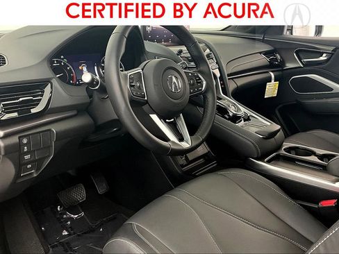 Used 2025 Acura RDX SH-AWD image 16