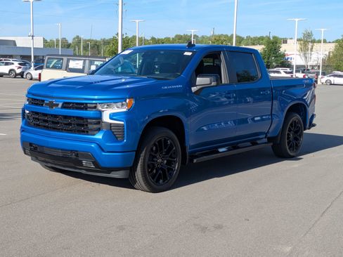 Used 2025 Chevrolet Silverado 1500 RST w/ Convenience Package II image 8