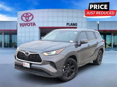 Certified 2022 Toyota Highlander L