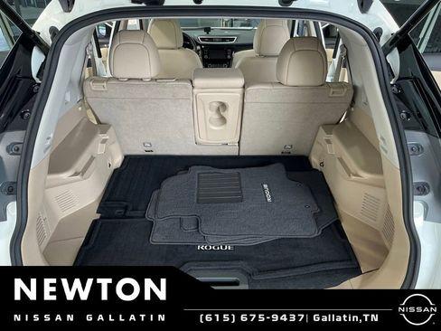 Used 2016 Nissan Rogue SL w/ SL Premium Package FWD image 20