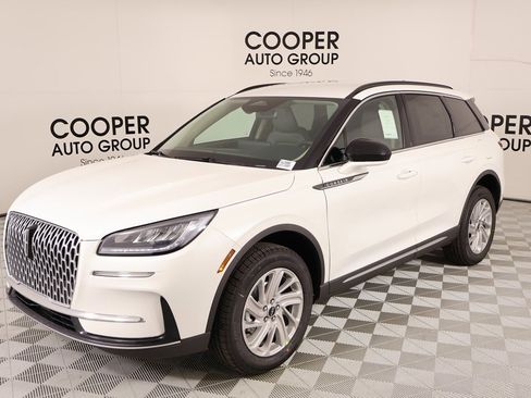 New 2026 Lincoln Corsair Premiere image 11