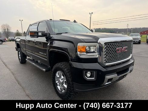 Used 2015 GMC Sierra 3500 Denali w/ Duramax Plus Package AWD/4WD image 3
