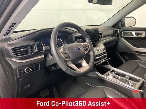 Used 2023 Ford Explorer XLT w/ Equipment Group 202A AWD/4WD image 12