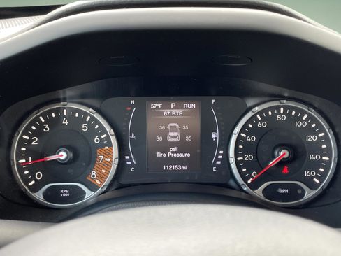 Used 2020 Jeep Renegade Sport w/ Sport Appearance Group AWD/4WD image 13