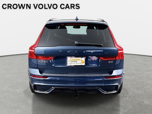 Used 2023 Volvo XC60 B5 Ultimate w/ Climate Package image 7