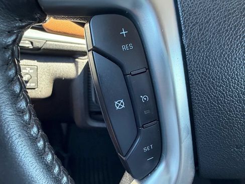 Used 2013 Chevrolet Traverse LT w/ All-Star Edition AWD/4WD image 24