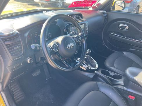 Used 2015 Kia Soul ! w/ Sun & Sound Package image 6