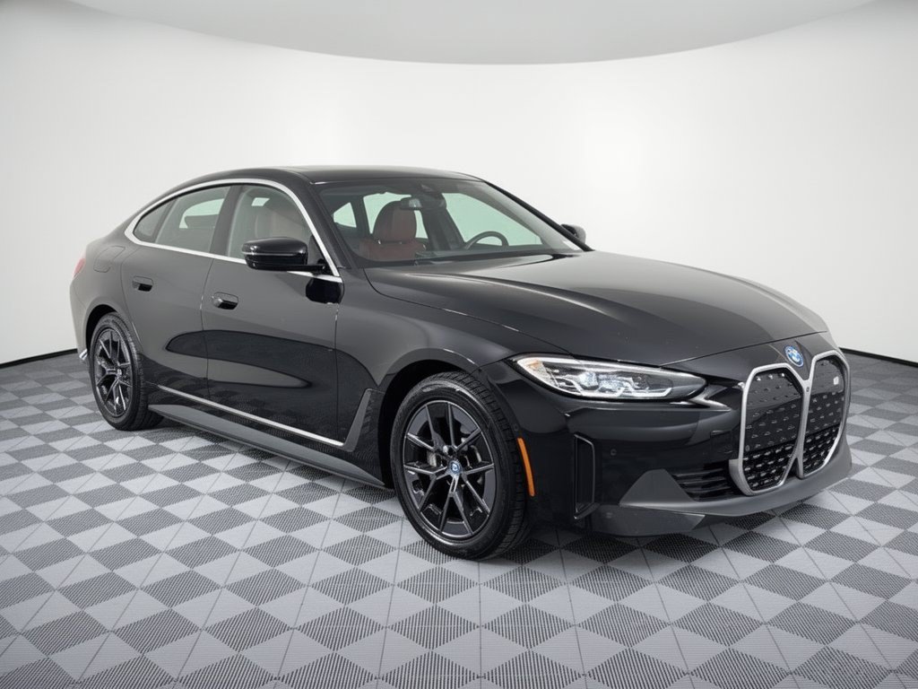 Used 2024 BMW i4 eDrive35 w/ Premium Package RWD image 7
