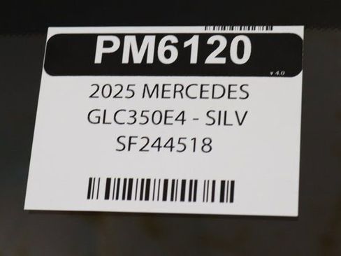 Used 2025 Mercedes-Benz GLC 350e 4MATIC w/ Driver Assistance Package image 35