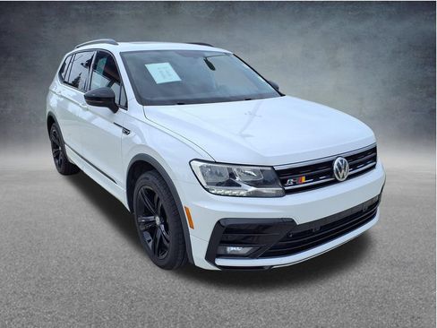 Used 2019 Volkswagen Tiguan S FWD image 11