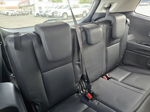 Used 2025 Subaru Ascent Bronze Edition AWD/4WD image 13
