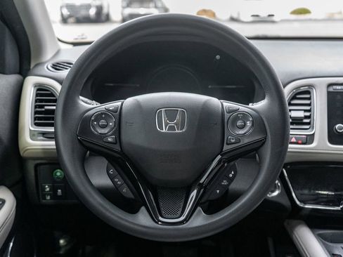 Used 2021 Honda HR-V EX image 14