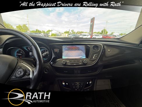 Used 2017 Buick Envision Essence AWD/4WD image 15