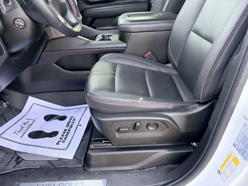 Used 2024 Chevrolet Tahoe RST w/ Luxury Package image 15