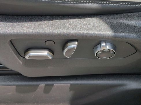 Used 2024 GMC Yukon XL Denali Ultimate AWD/4WD image 20