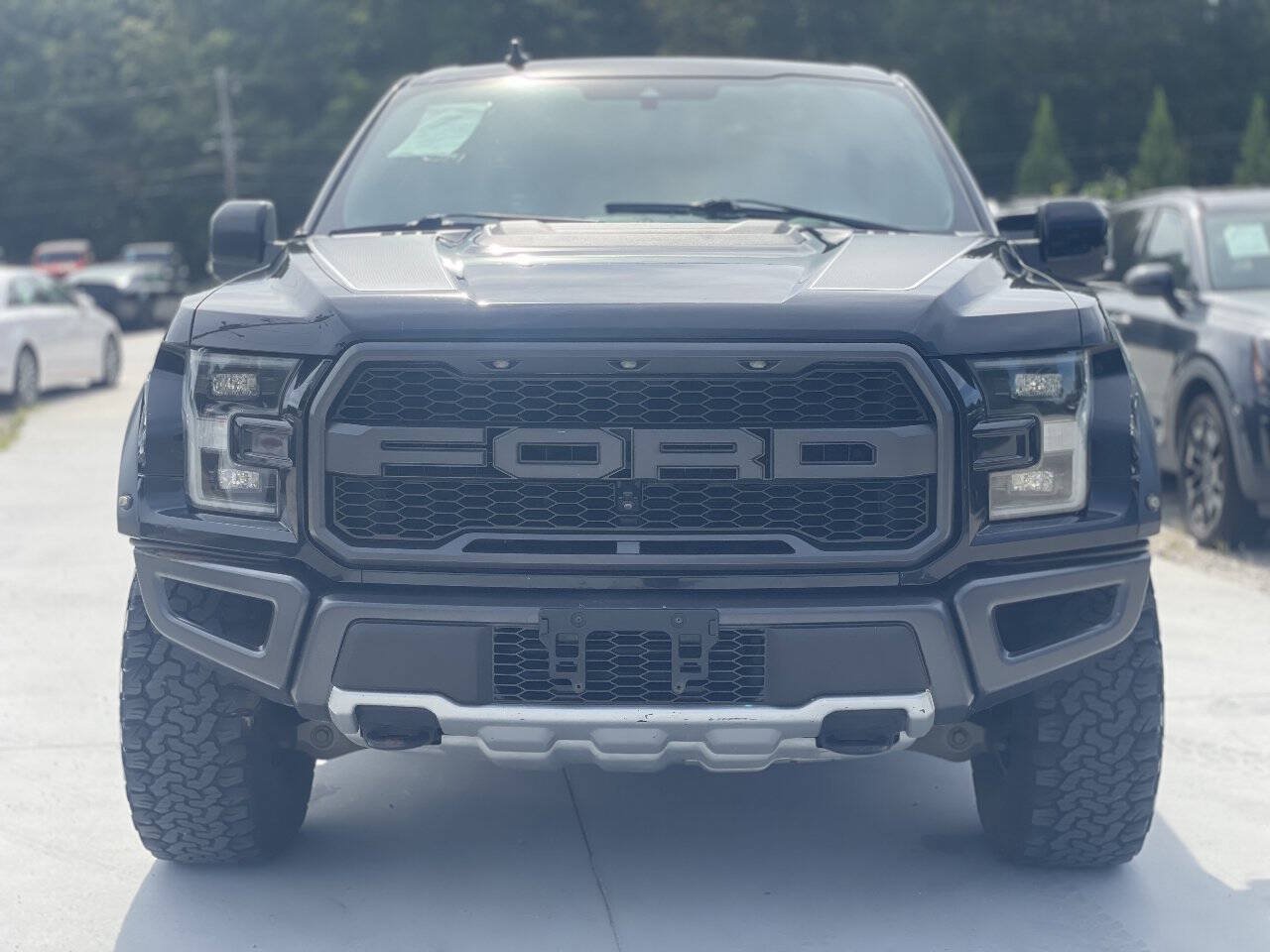 Used 2019 Ford F150 Raptor w/ Equipment Group 802A Luxury AWD/4WD image 2