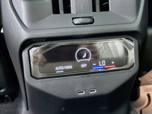 New 2026 BMW X3 xDrive30i w/ Convenience Package AWD/4WD image 36