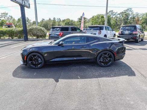 Used 2024 Chevrolet Camaro LT RWD image 5