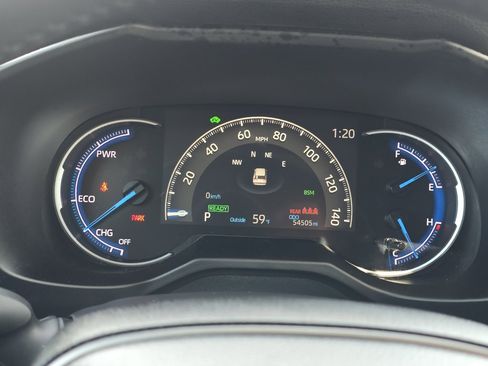 Used 2022 Toyota RAV4 Limited AWD/4WD image 28