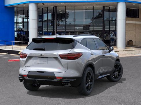 New 2025 Chevrolet Blazer RS w/ Driver Confidence II Package image 4