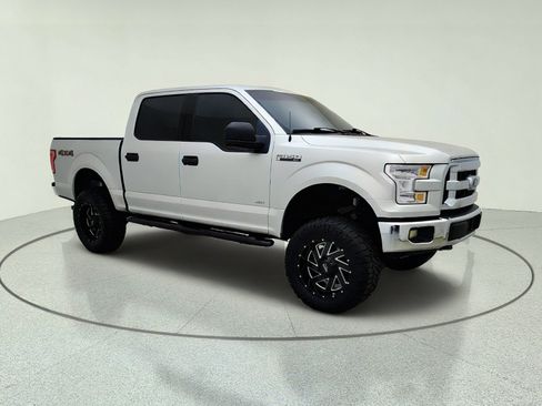 Used 2015 Ford F150 XLT w/ Trailer Tow Package AWD/4WD image 5