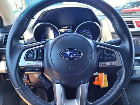 Used 2017 Subaru Outback 2.5i Premium AWD/4WD image 25