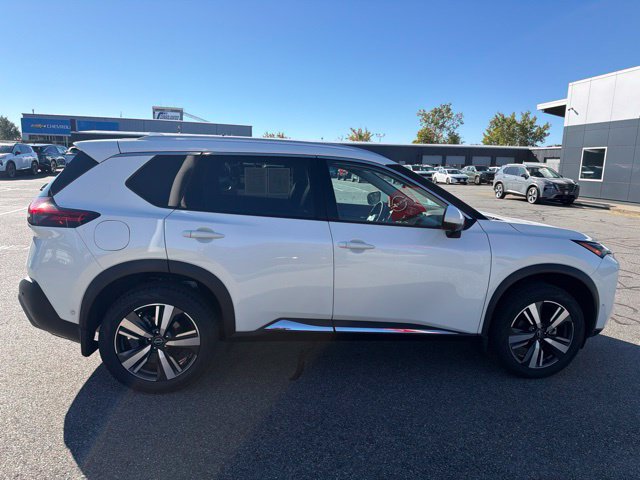 Used 2023 Nissan Rogue SL w/ SL Premium Package AWD/4WD image 4